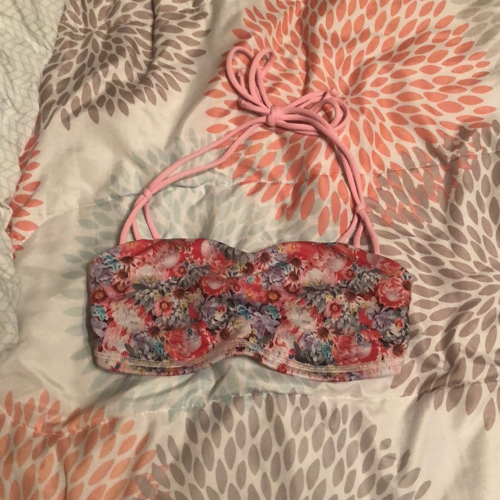 Lululemon halter top bra
